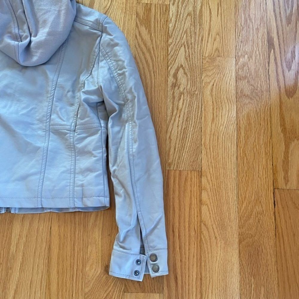 JOUJOU Jacket   - Picture 4 of 13